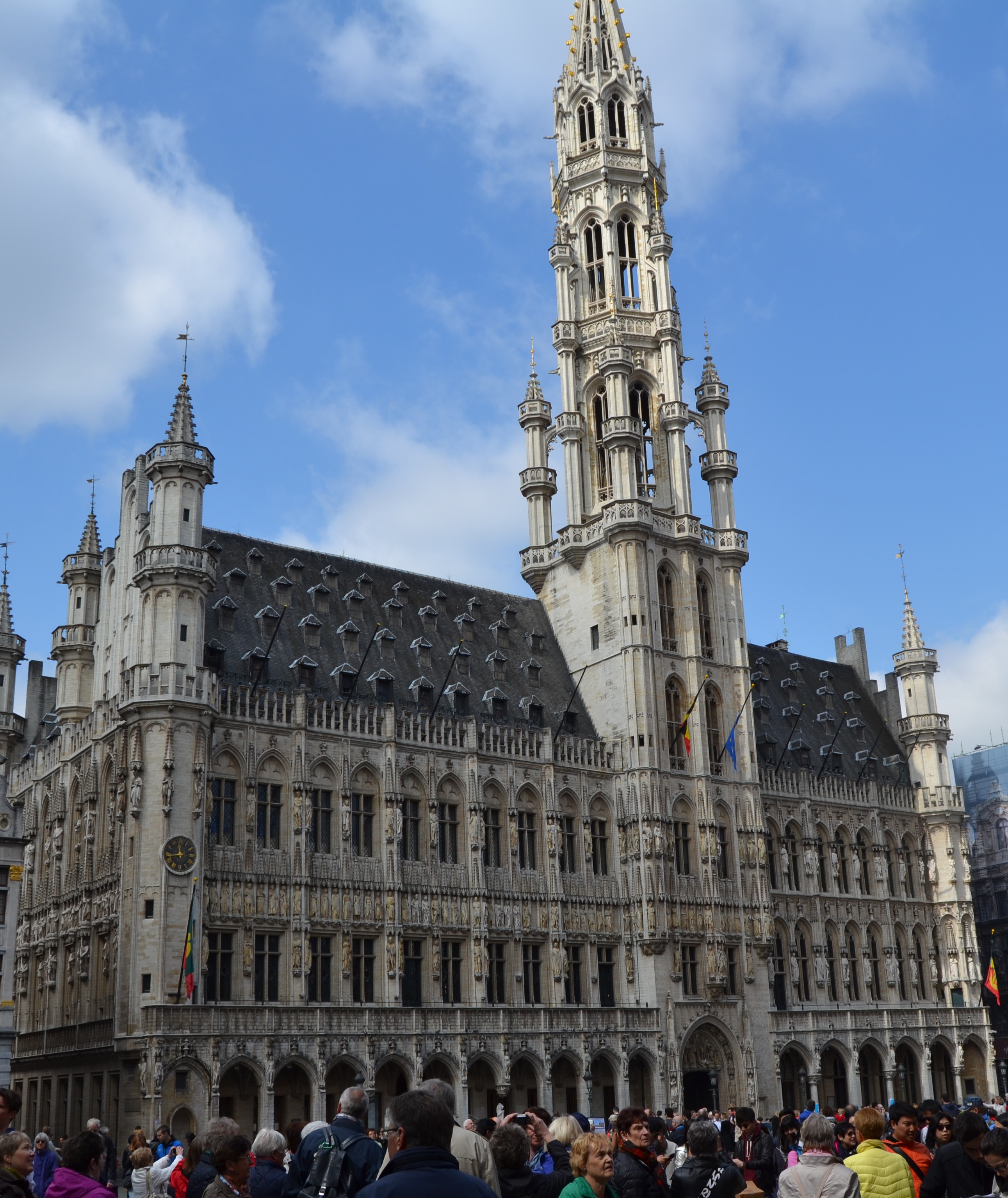 Budget-Friendly Brussels: 7 Things to Do Under 5 Euros | Tall Girl Big ...