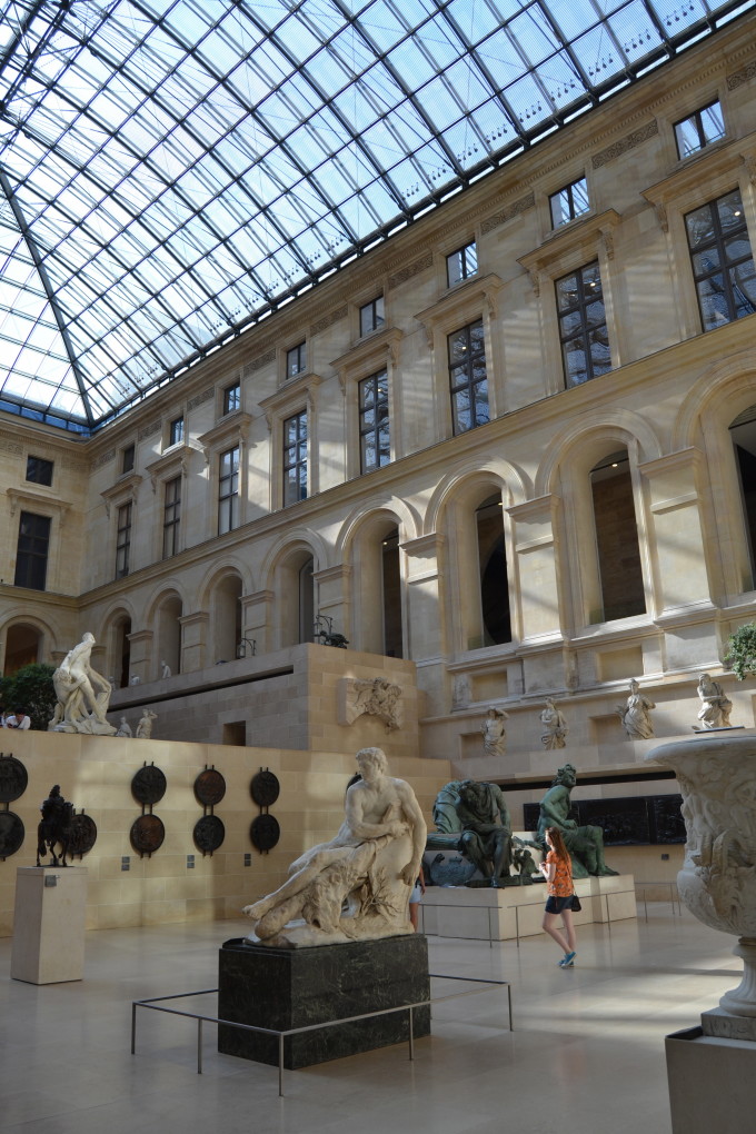 16 Pictures that Will Make You Want to Visit the Louvre