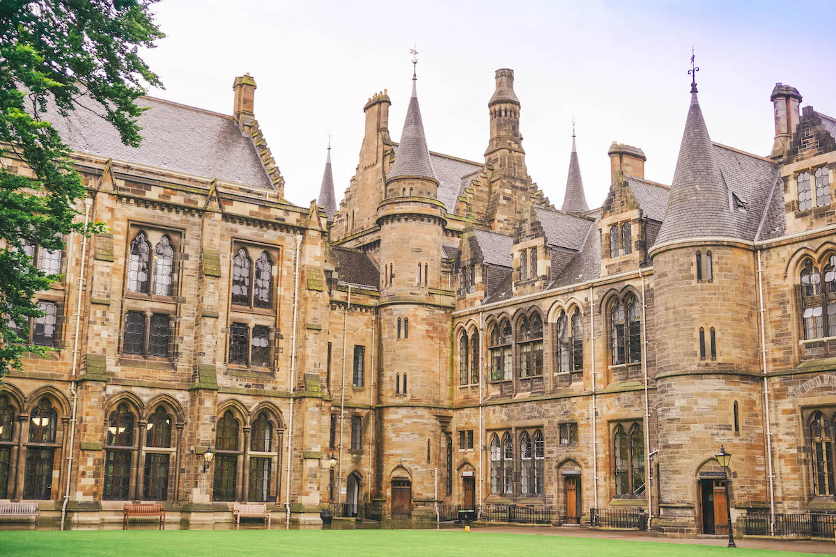 An inner courtyard at the University of Glasgow. 