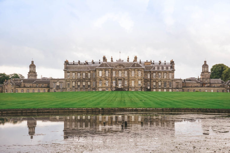 Your Guide to Hopetoun House in Scotland (+ Review) Tall Girl Big World
