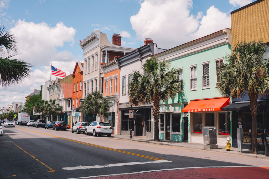 The Top Things to Do & See in Charleston, SC | Tall Girl Big World