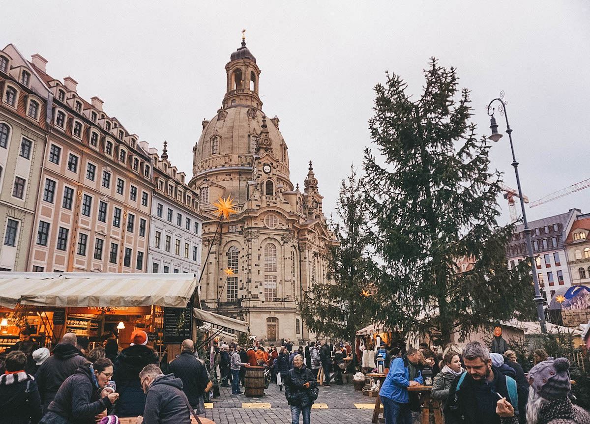 Dresden Christmas market at the Frauenkirche 