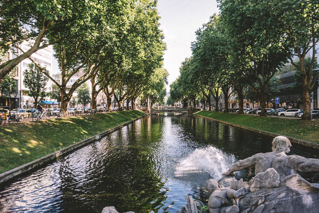 River running through Düsseldorf's Königsallee.