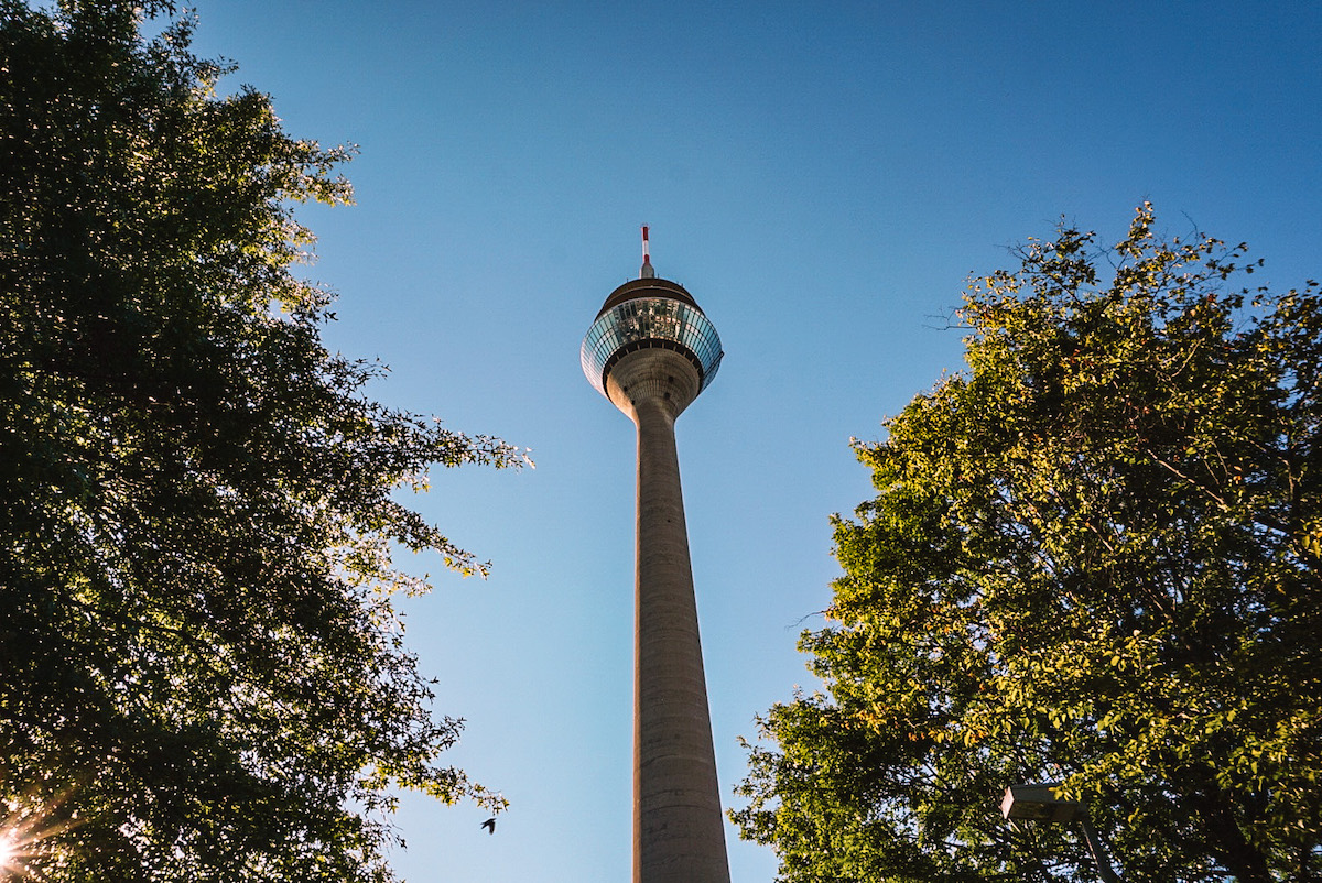 Looking up at the Rheinturm in Düsseldorf.