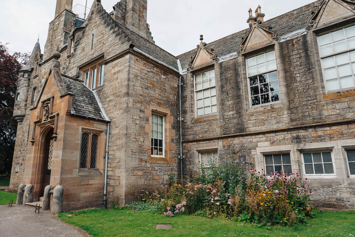 The front of Lauriston Castle, seen from the side. 