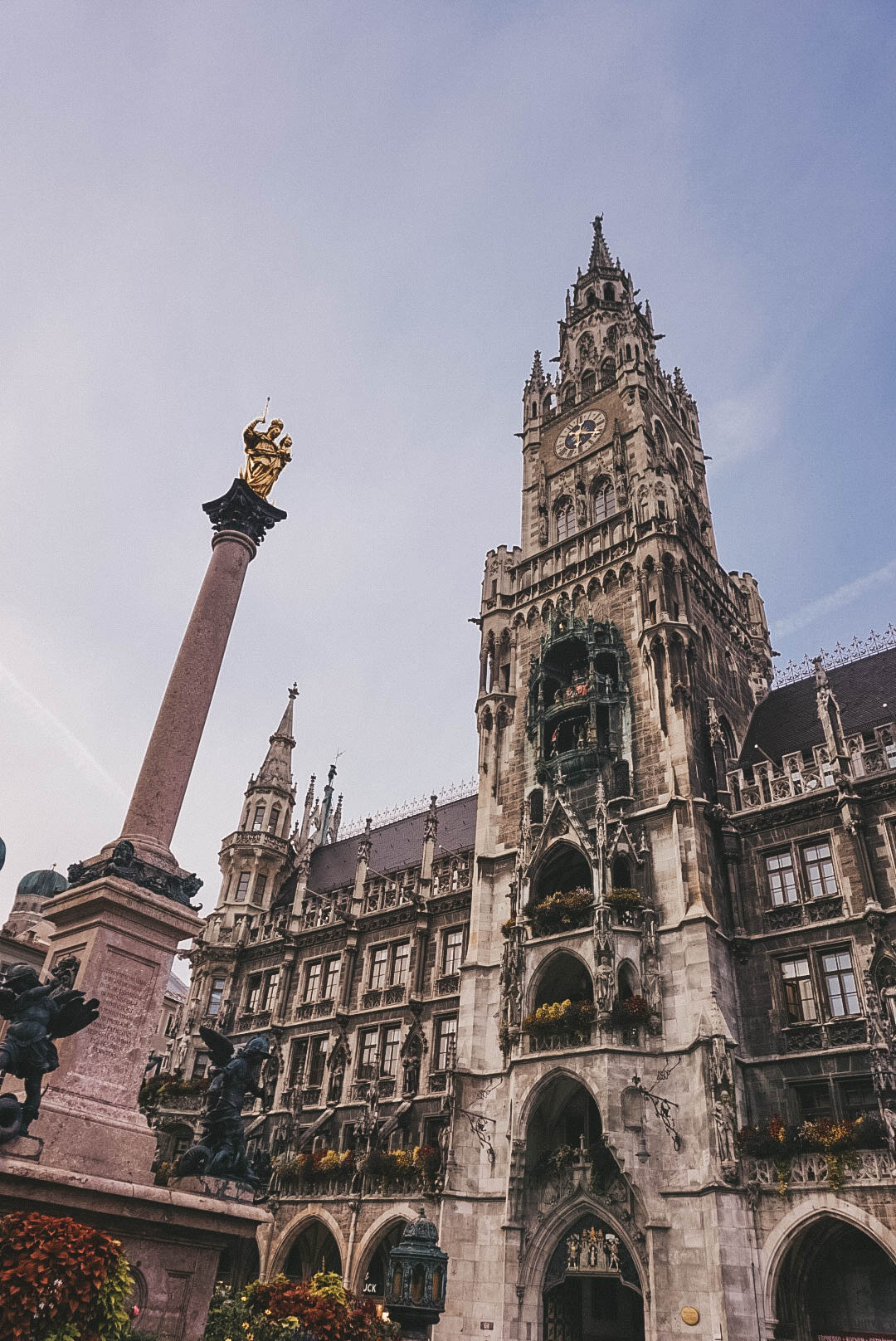 Upwards view of the New Town Hall in Munich