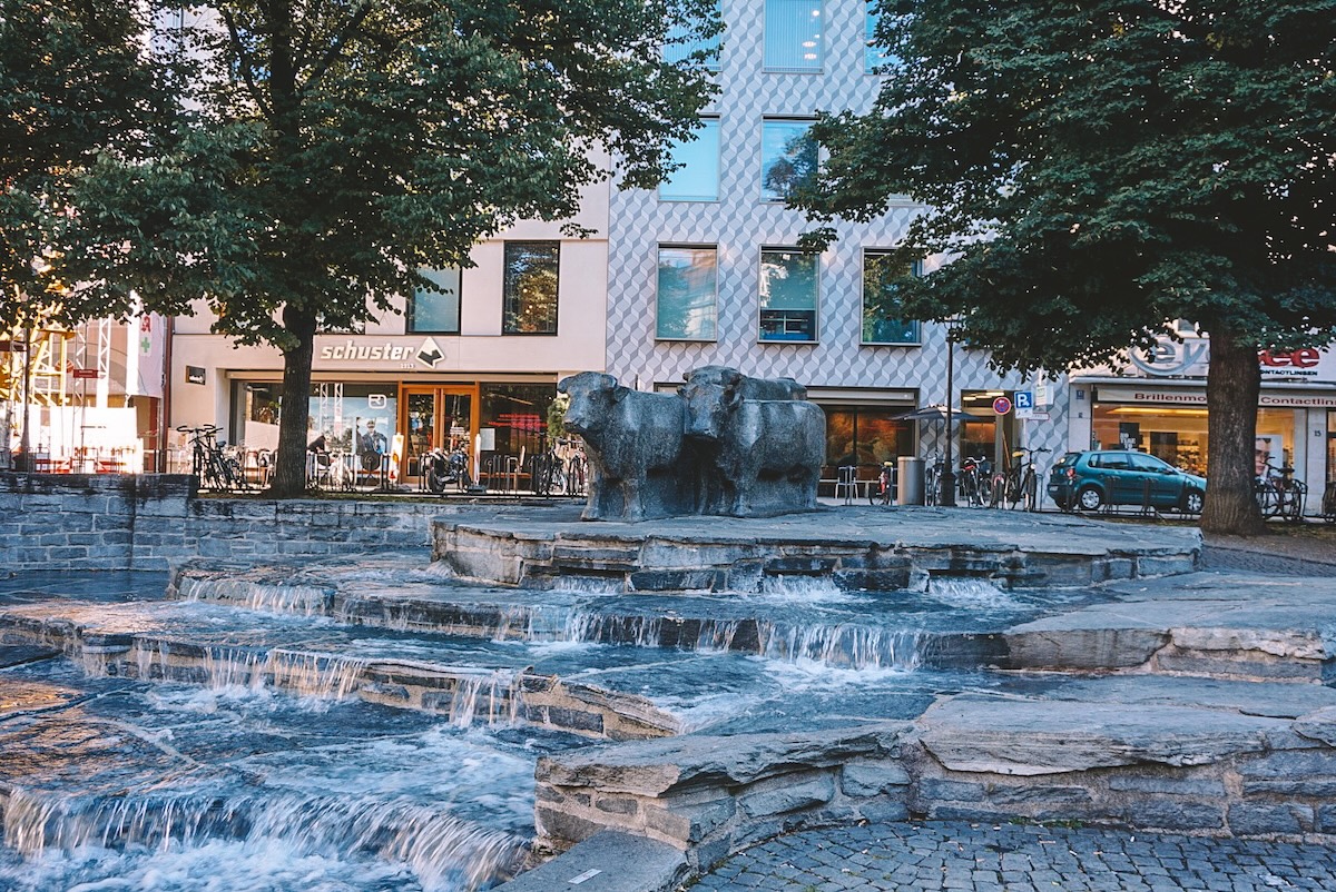 Cow fountain at the Rindermarkt in Munich