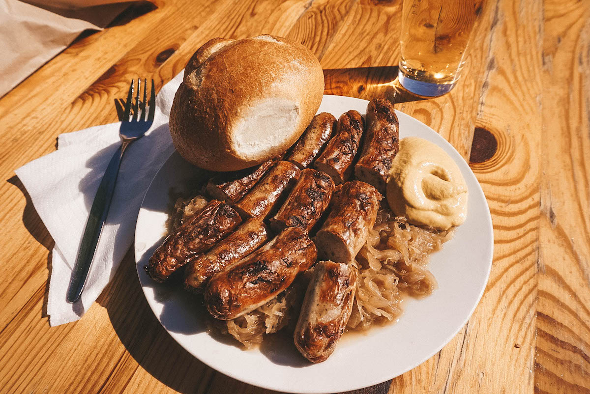 A plate of bratwurst from Munich's Viktualienmarkt 