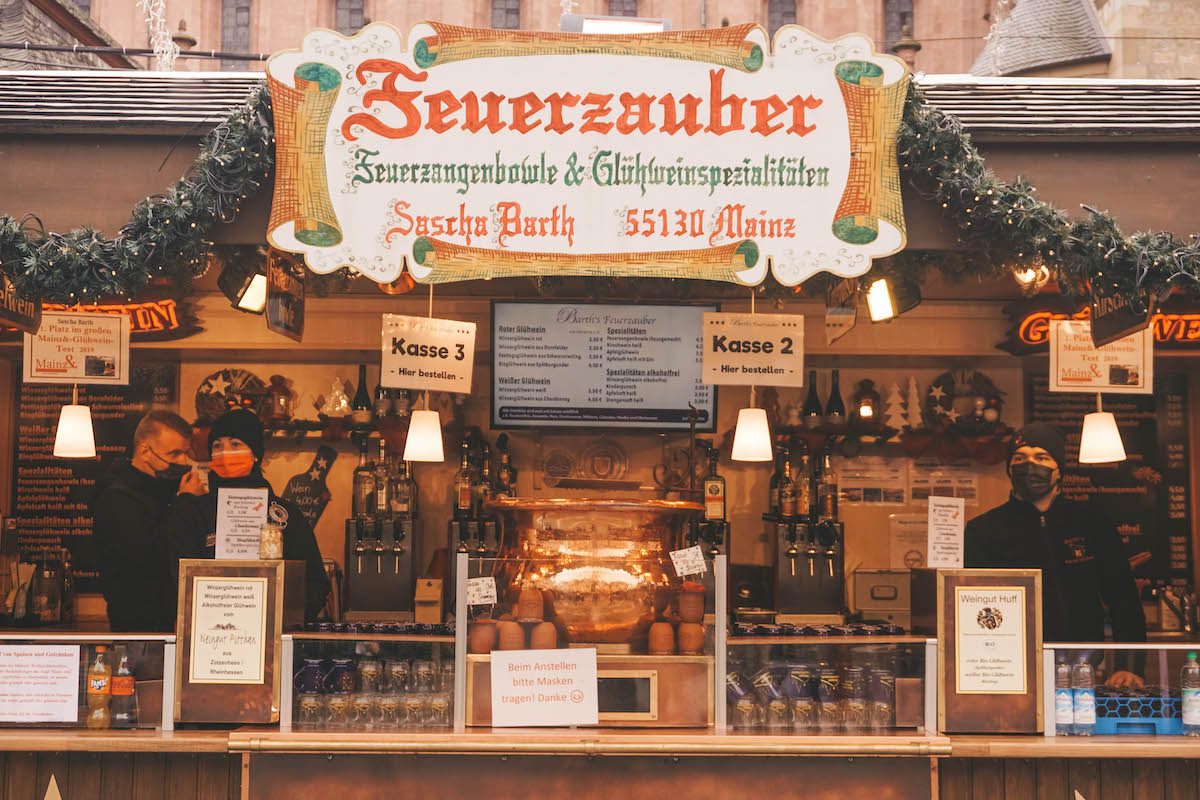 Feuerzangenbowle stand