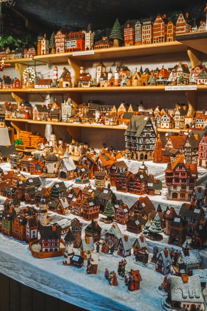 Clay houses for sale at Christmas market