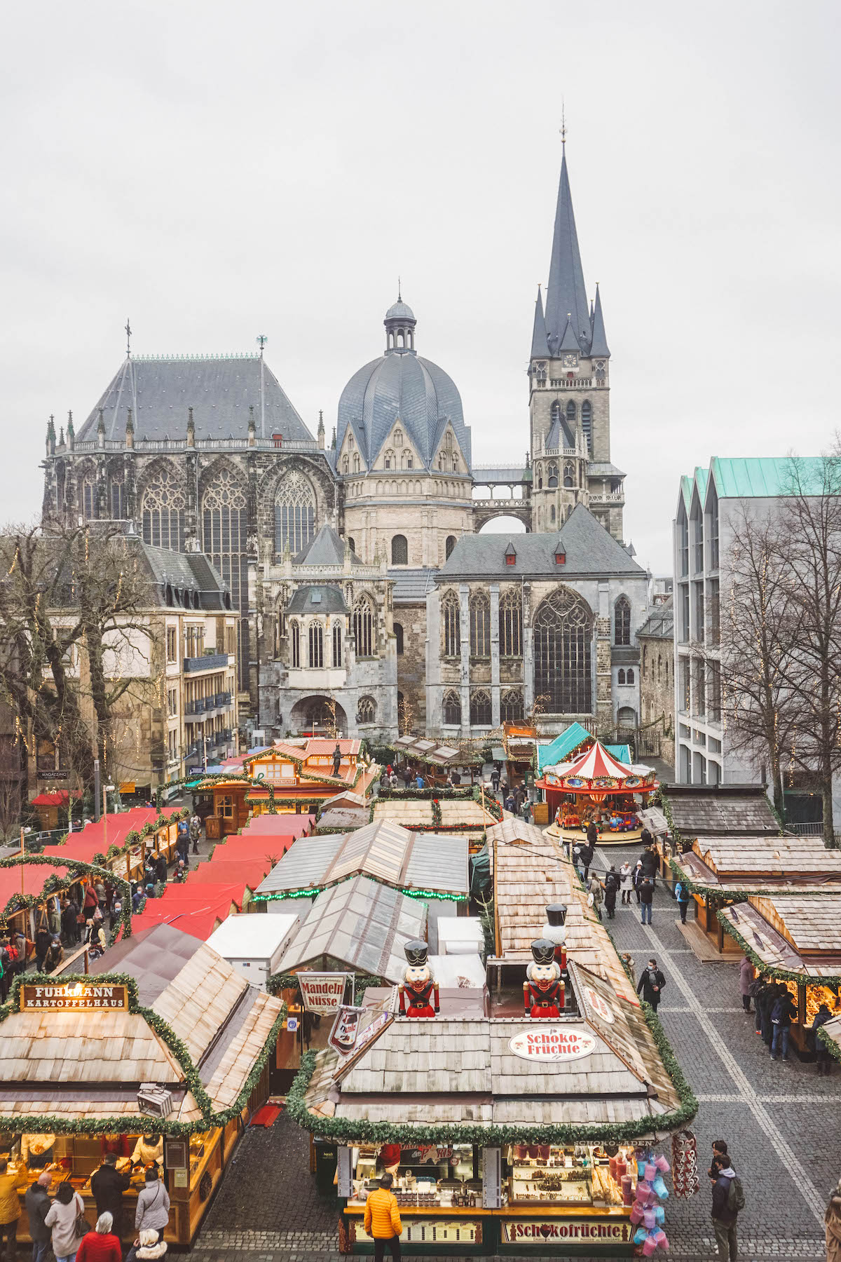 Aachen Christmas market seen from above