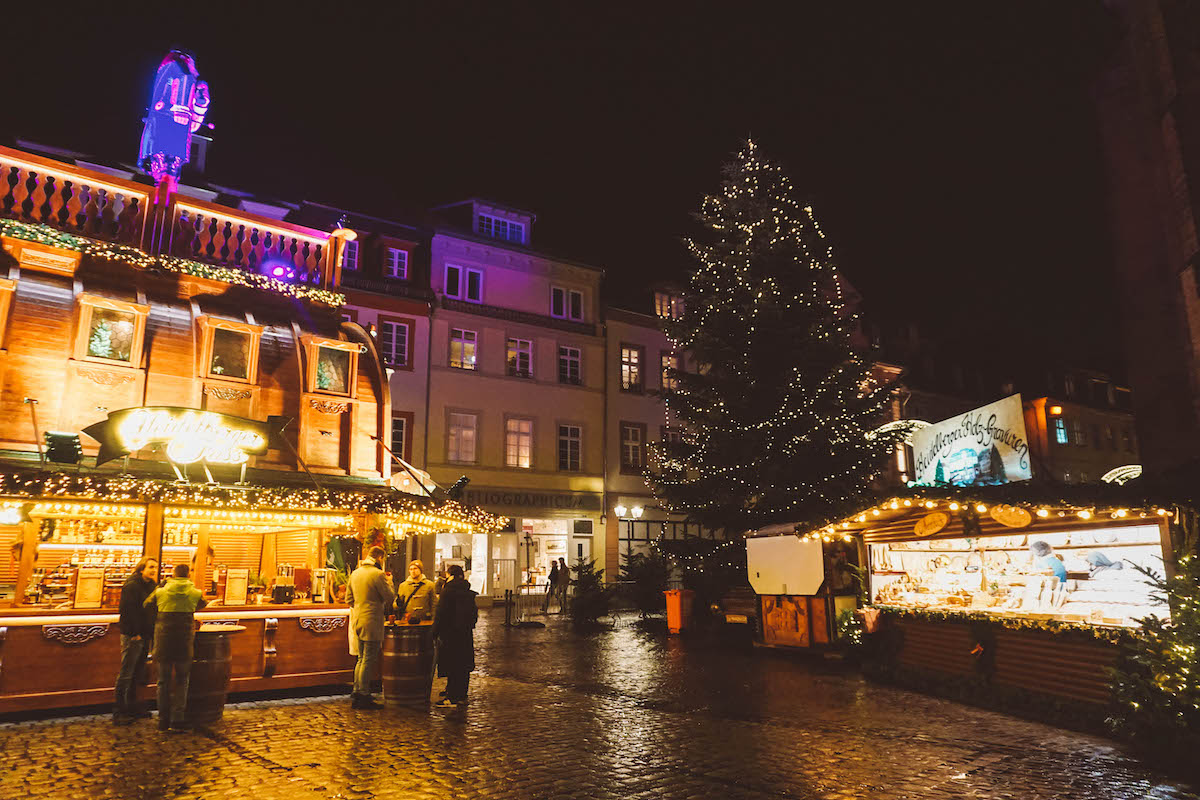 Marktplatz Christmas market at night