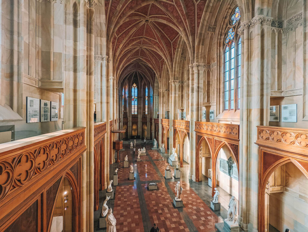 The inside of Friedrichswerdersche Kirche, seen from a second floor gallery