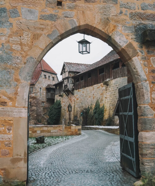Gate within the Veste Coburg courtyard