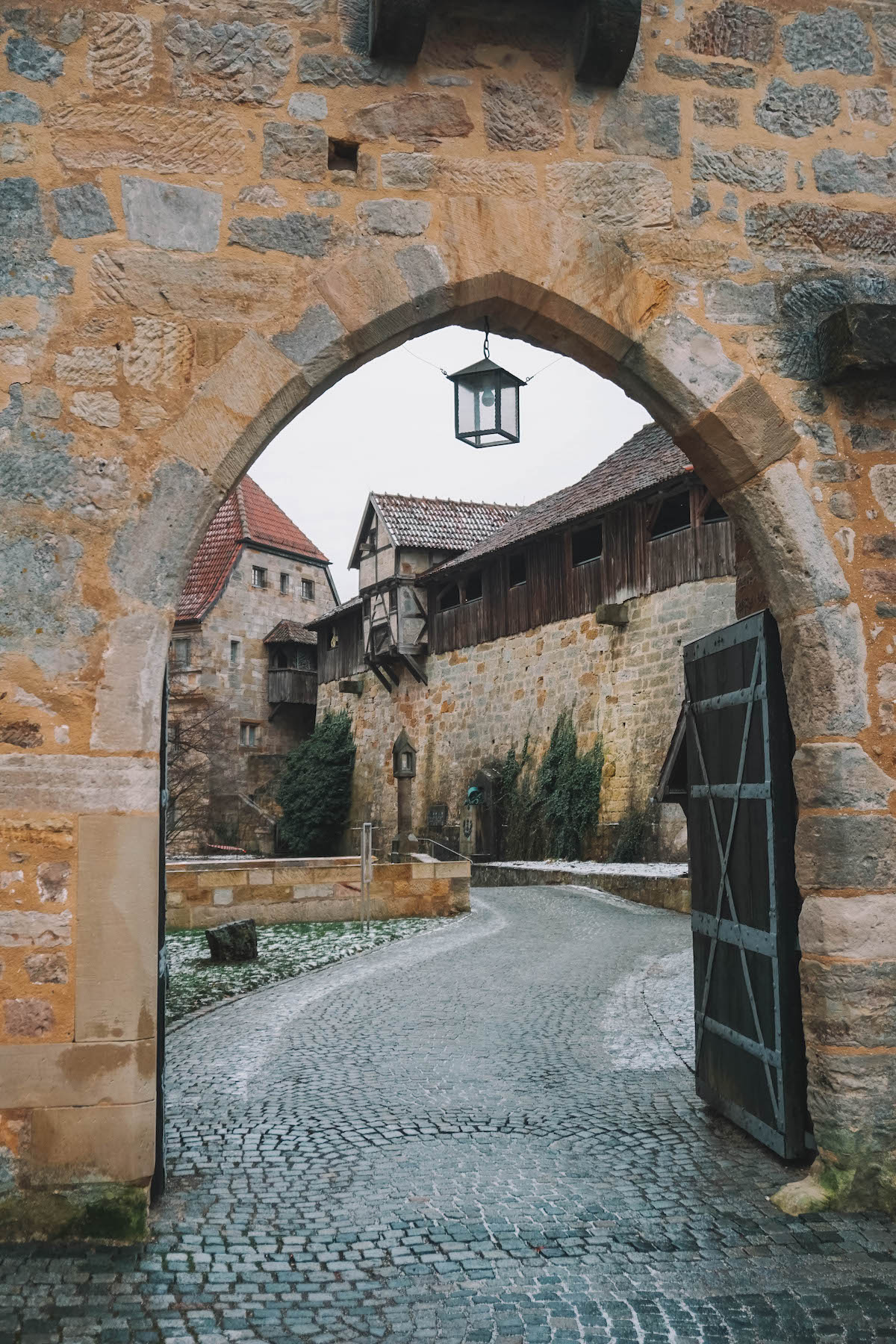 Gate within the Veste Coburg courtyard