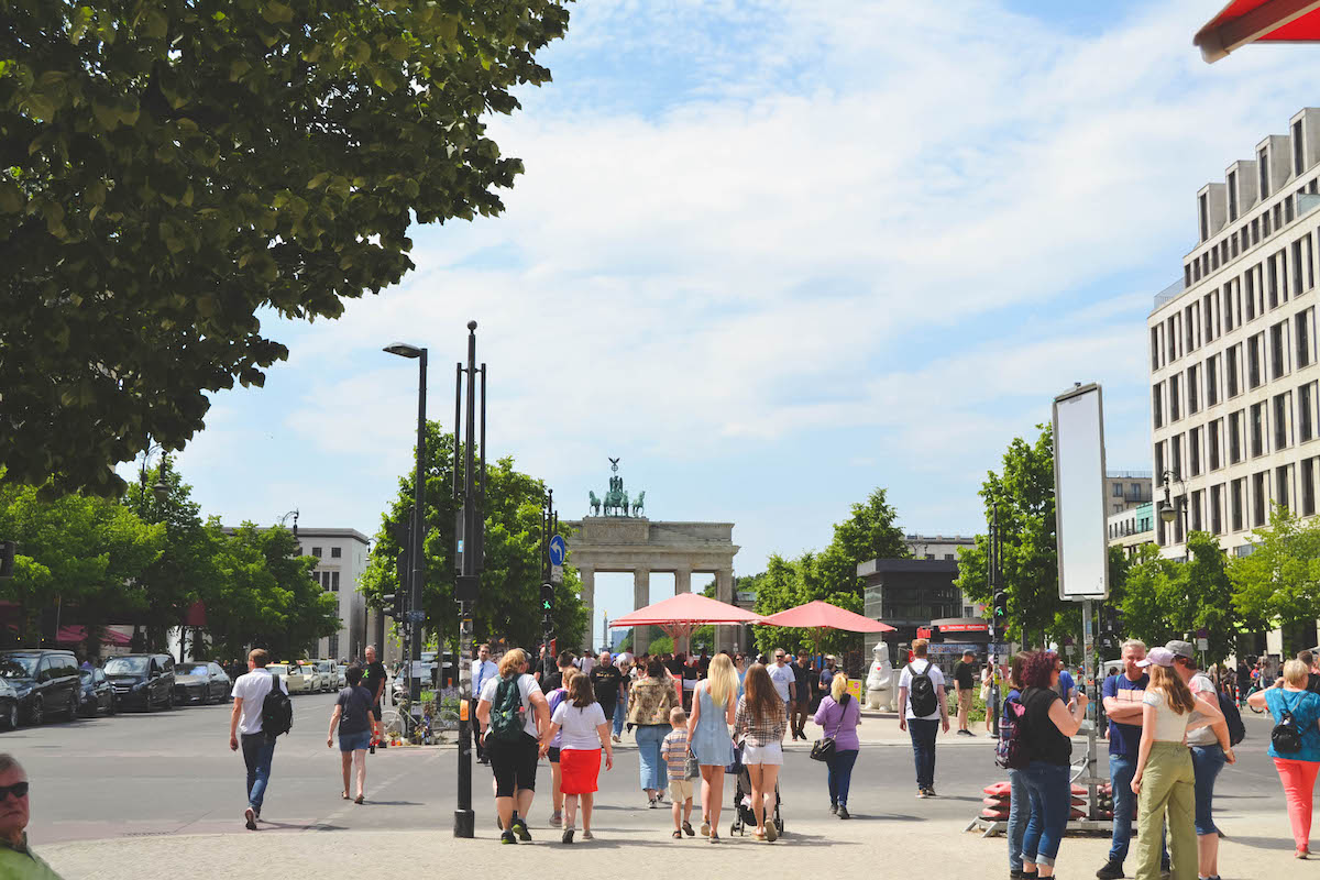 Unter den Linden, in Berlin, leading to the Brandenburg Gate 