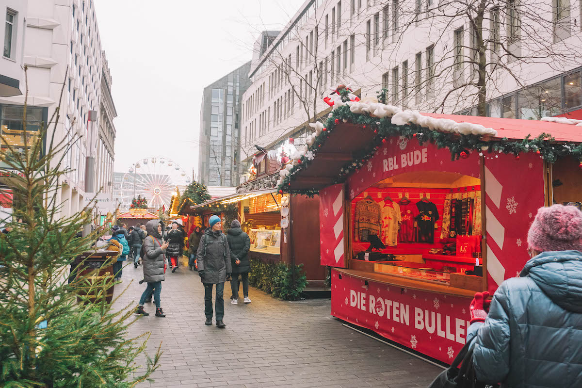 Christmas market stalls along Grimmaische Straße in Leipzig, Germany