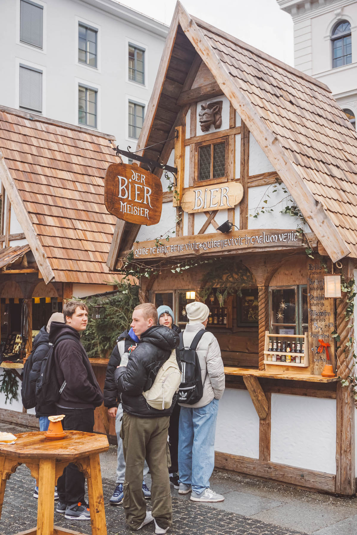 A beer stall at the historic Christmas market in Munich