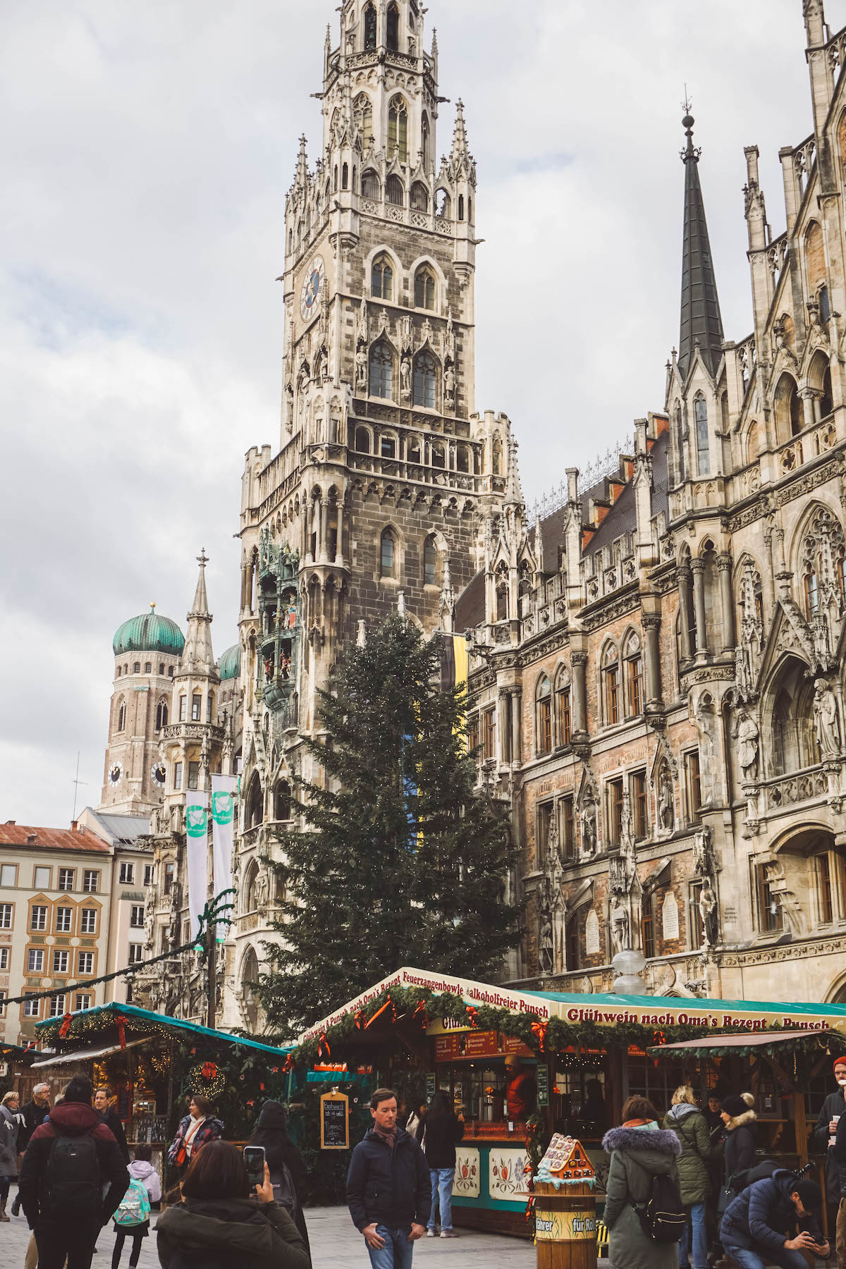 The Christmas Market in Munich on Marienplatz