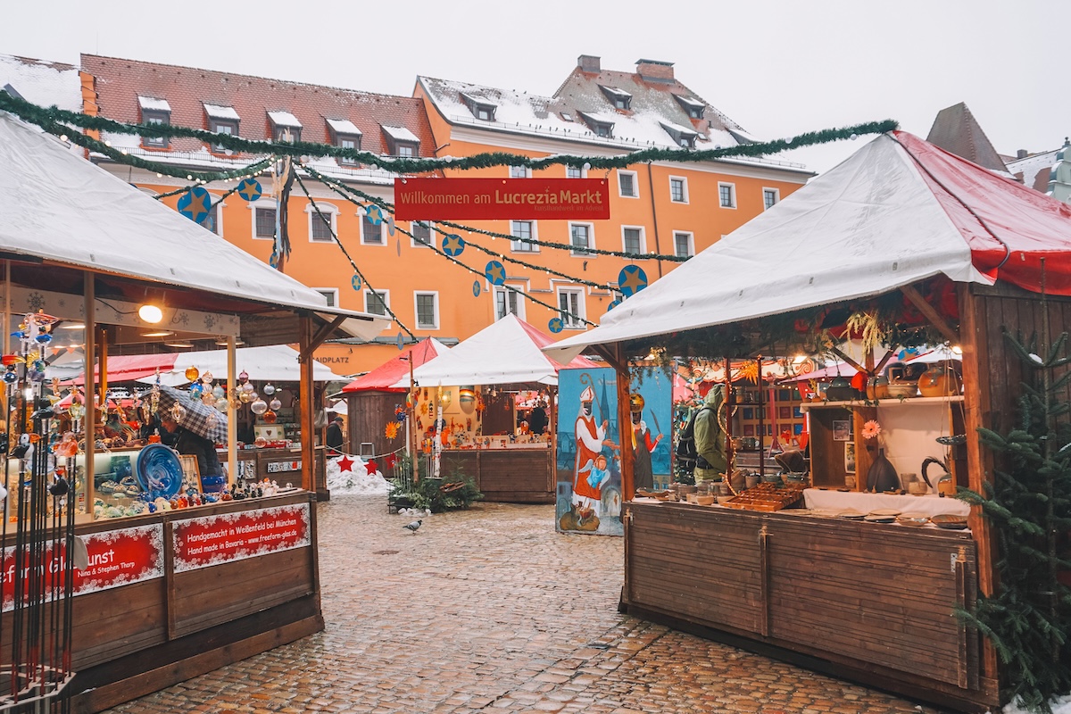 Stalls at the Regensburg Lucrezia Markt