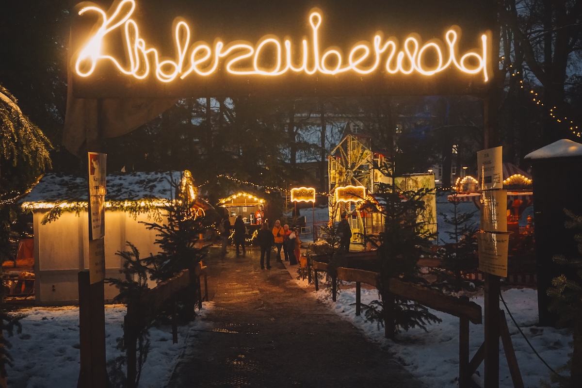 The children's Christmas market at Schloss Thurn und Taxis