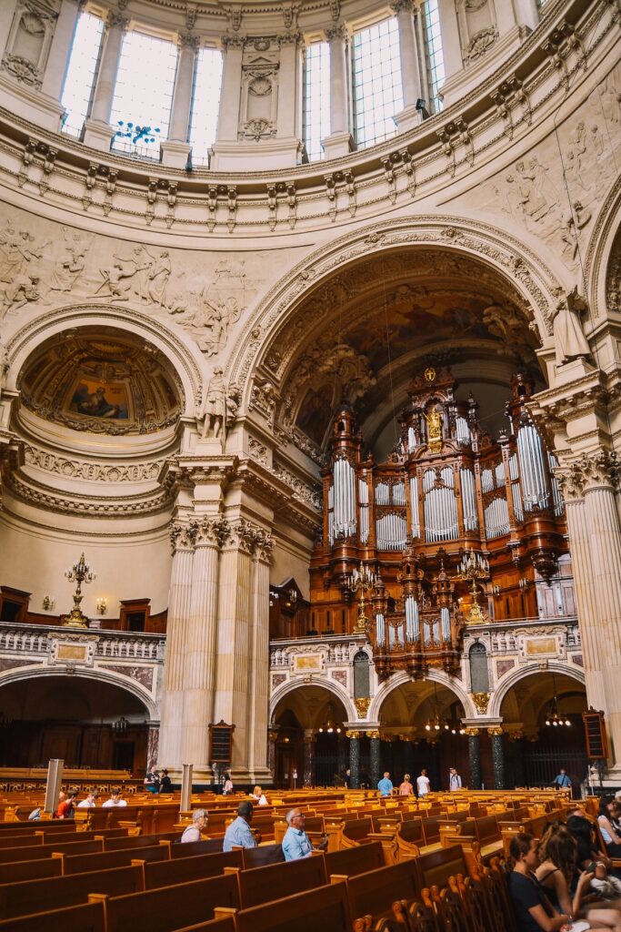 Organ inside Berliner Dom.