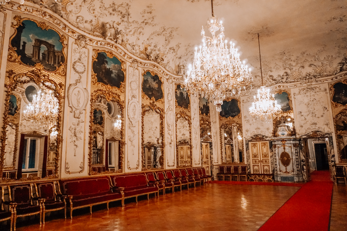A banquet hall in Schloss Thurn und Taxis in Regensburg.