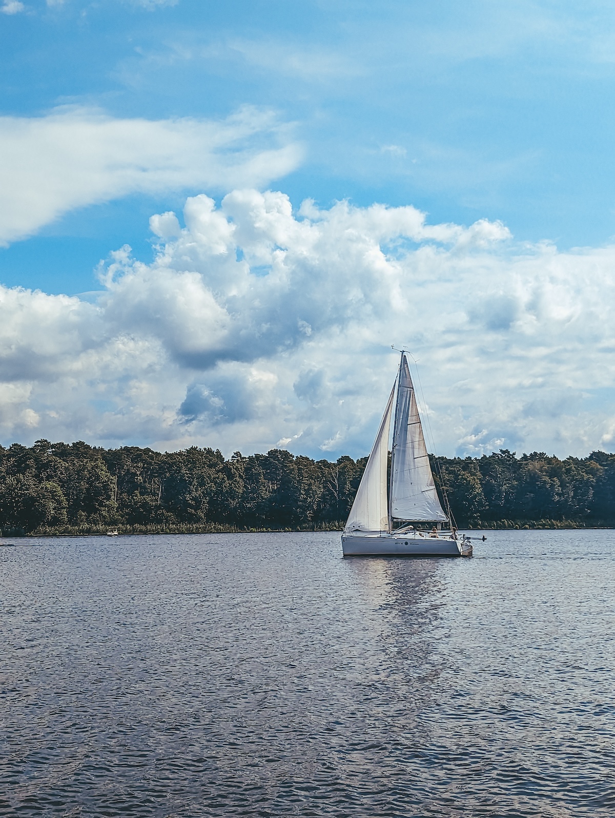 Sailboat at Müggelsee in Berlin