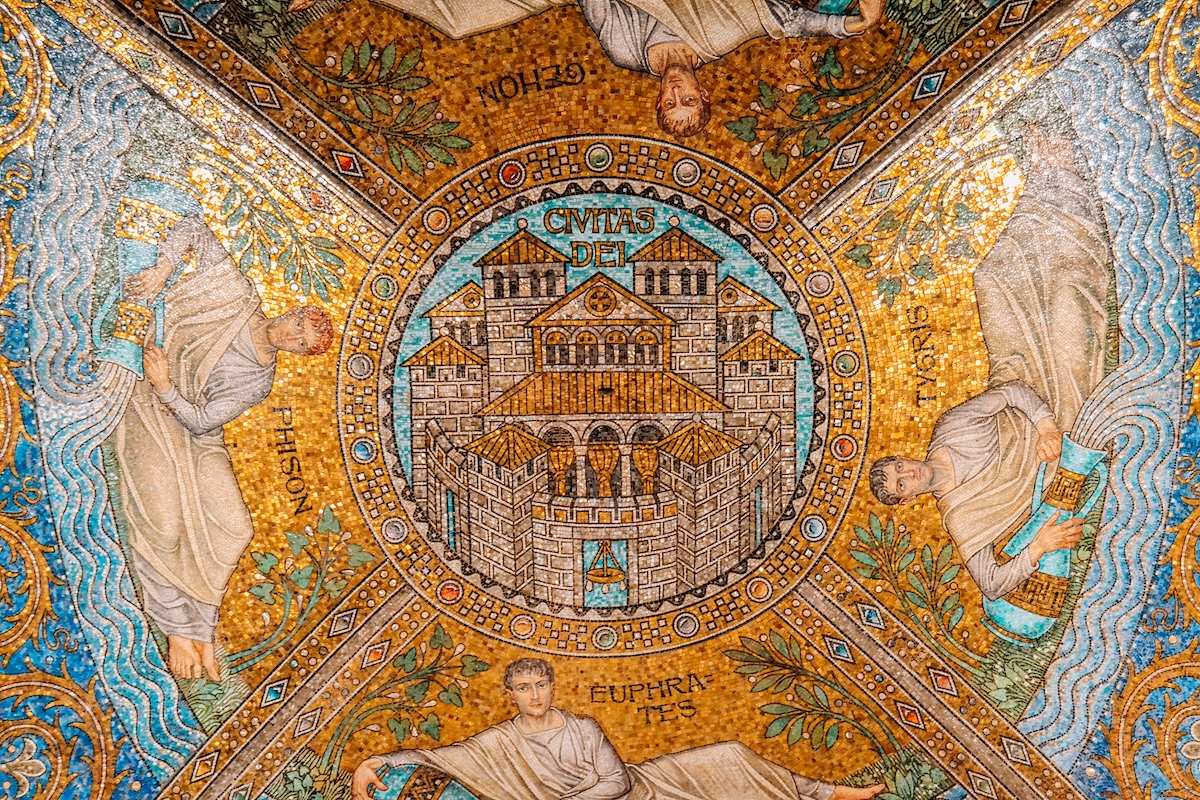 Mosaics inside Aachen Cathedral