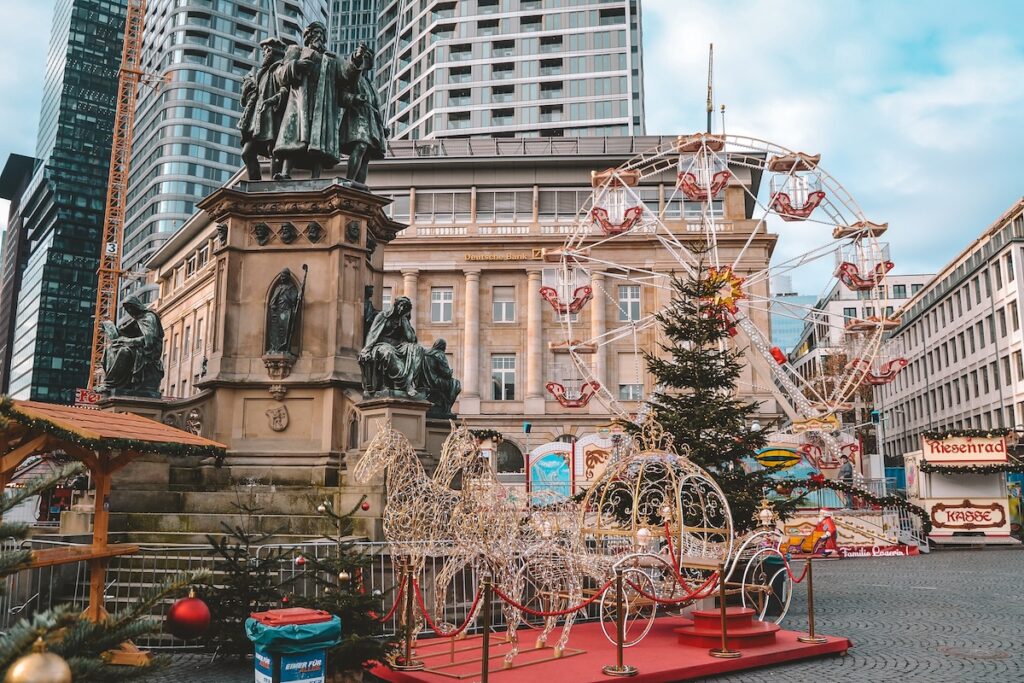 Part of the Frankfurt Christmas Market, at the Roßmarkt