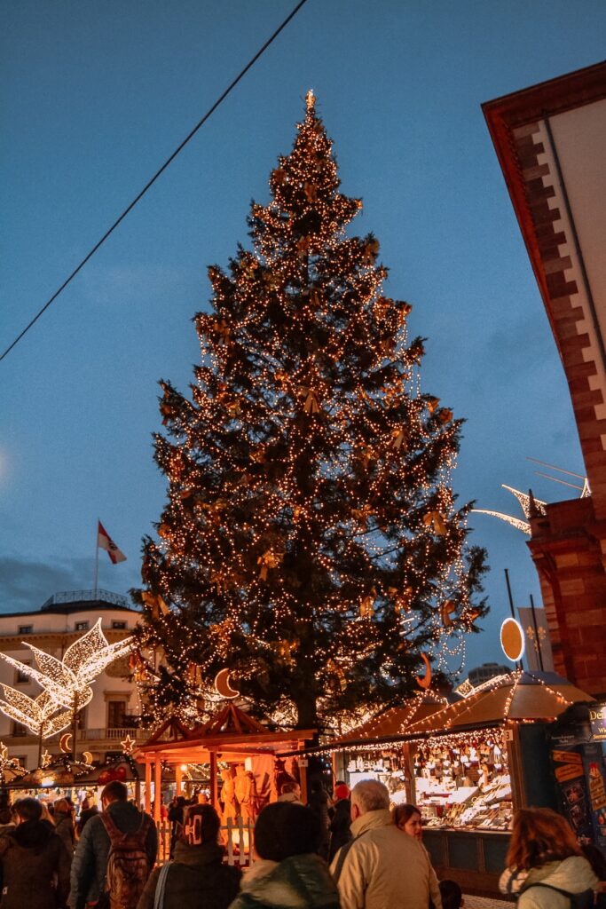 Christmas tree at the Shooting Star Market 
